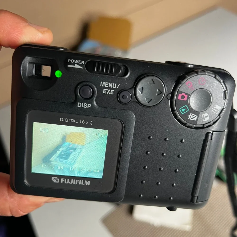 Fujifilm dx 10